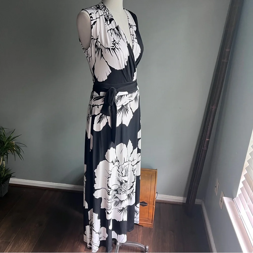 New York & Company stretch black and white floral print maxi dress size small - Picture 5 of 10